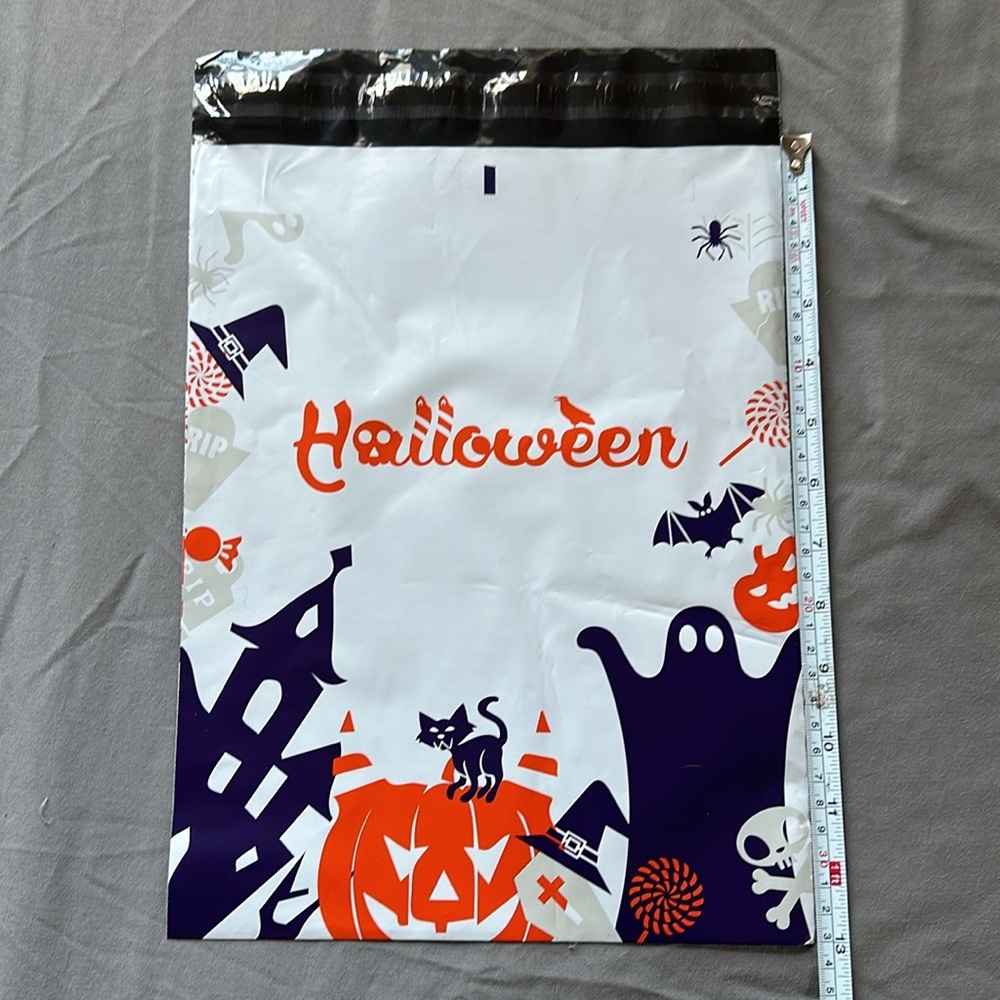 10 Halloween poly mailers 10x13 - plus mystery thank you cards & stickers - Picture 2 of 5